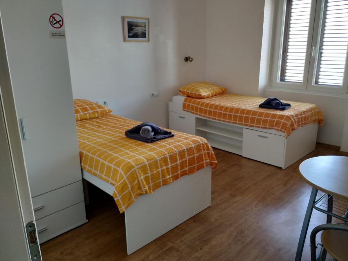 Apartments Todorovic Pula Extérieur photo
