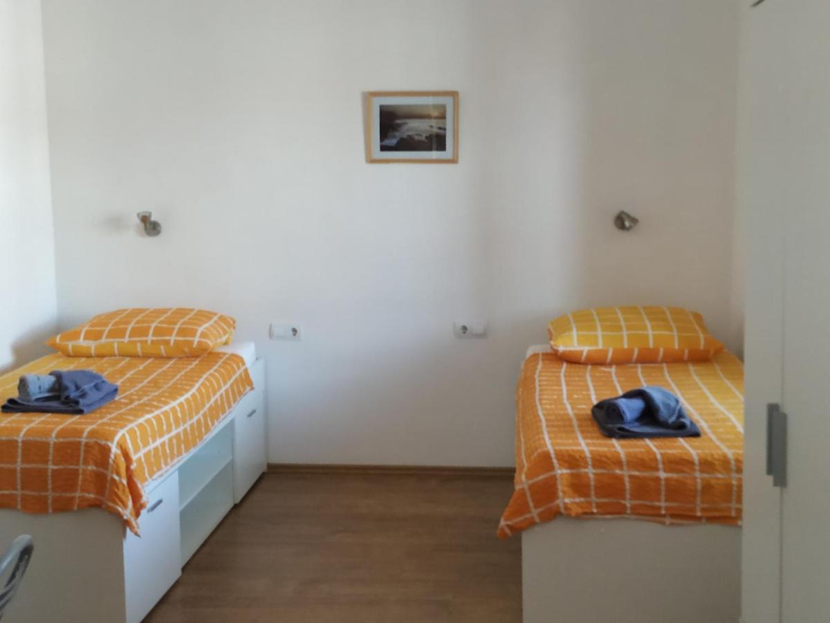 Apartments Todorovic Pula Extérieur photo