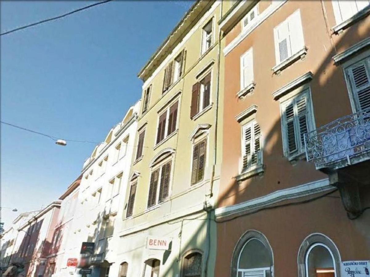 Apartments Todorovic Pula Extérieur photo